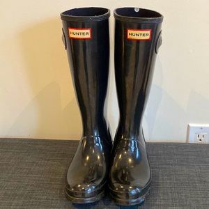 Hunter Rain Boots Tall Glossy (Girls or Small Ladies)
